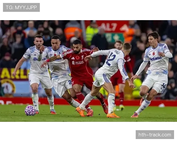 巴萨克赛尔中场新星表现稳健，助球队全力冲击联赛冠军